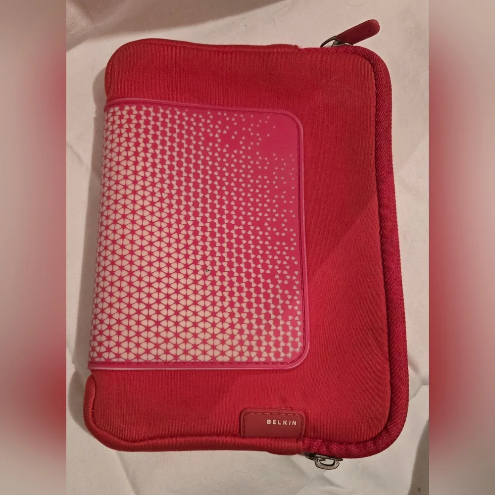 Belkin Pink Neoprene Tablet Sleeve - Protective Carry Case